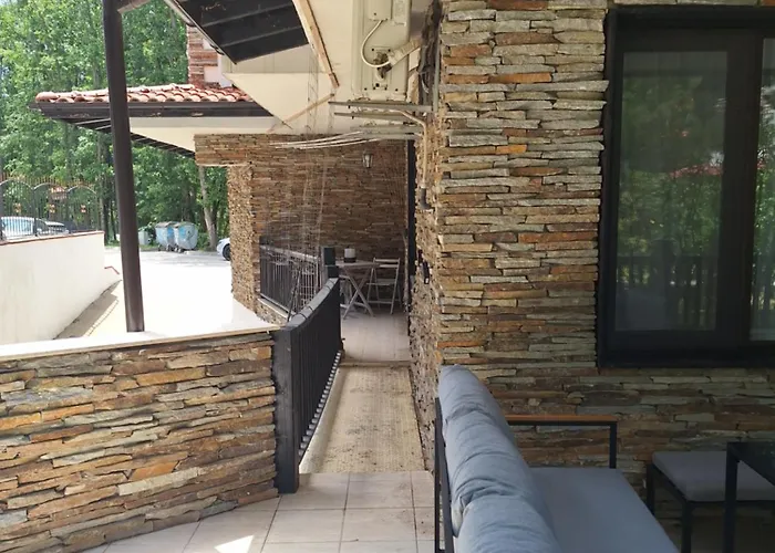 Paradise 105 Primorsko